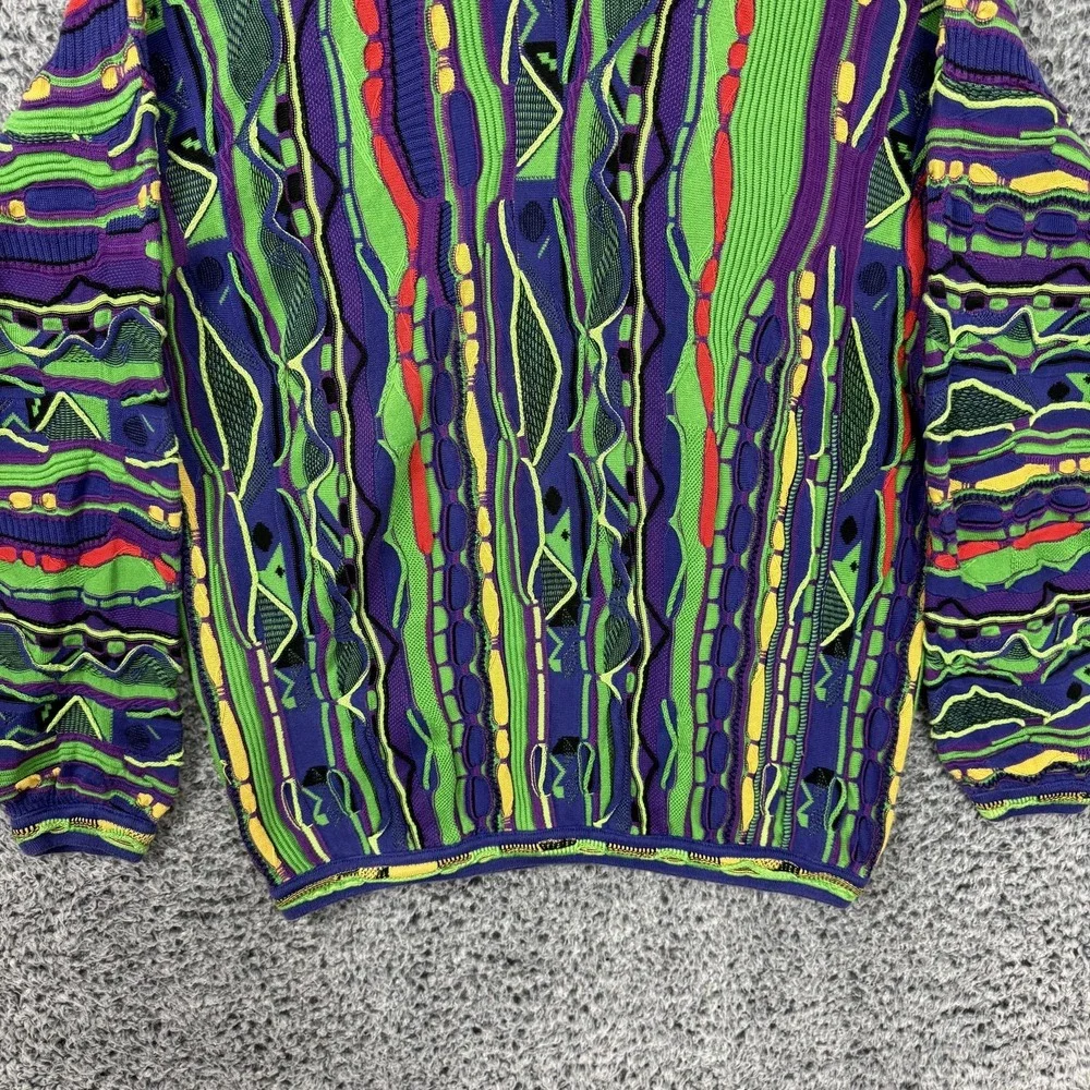 Tundra vintage sweater